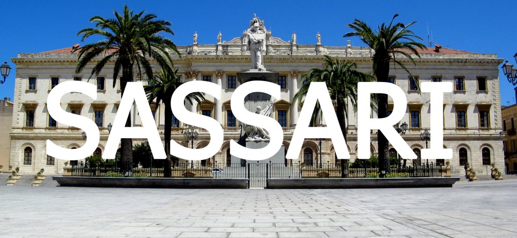 Aeroporto de Sassari - ônibus e táxis